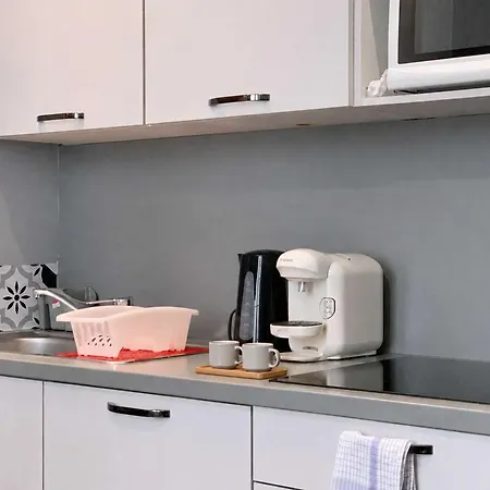 Bevi - Moderne Equipe • 2 Pers • Centre • Tram A Pied Apartment