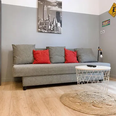Bevi - Moderne Equipe • 2 Pers • Centre • Tram A Pied *